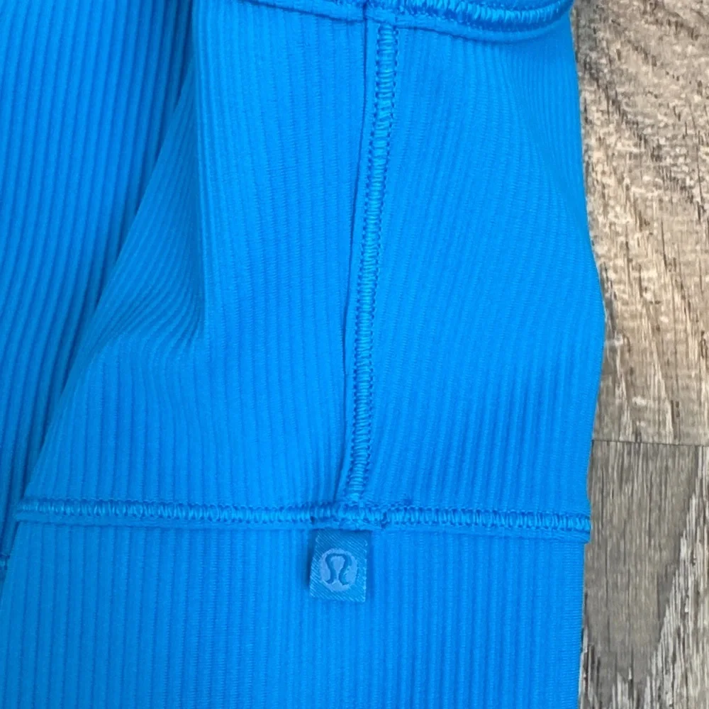 NWOT Lululemon Power Pivot Ribbed Tank Top - 10 - Picture 2 of 8